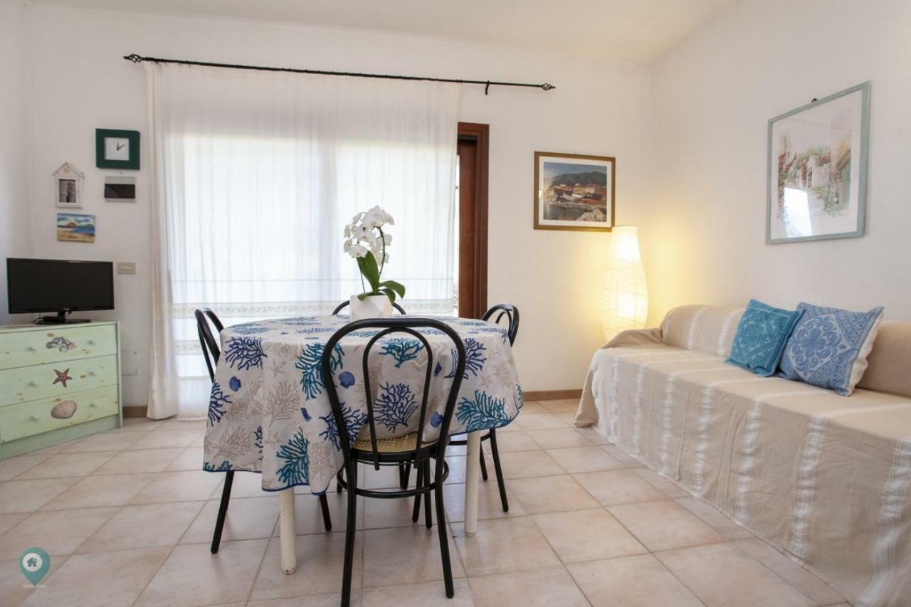 Villino Funtana Apartment San Teodoro  Luaran gambar