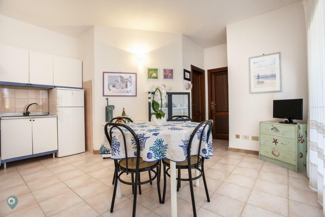 Villino Funtana Apartment San Teodoro  Luaran gambar